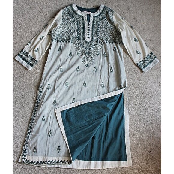 Ritu Kumar - Beautiful Embroidered Kurta Kaftan - Double Layer, Embellished - S - Picture 5 of 11